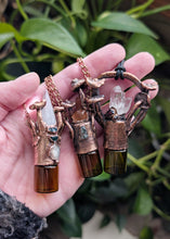 Load image into Gallery viewer, Crystal Bottle Necklaces - 2ml