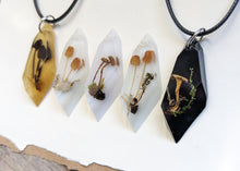Load image into Gallery viewer, Flat Mushroom Crystal Necklace- Medium