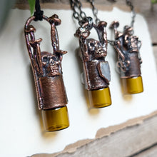 Load image into Gallery viewer, Fairy Skull Bottle Necklaces - 1ml