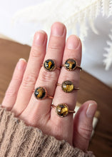 Load image into Gallery viewer, Copper Ring : Size 4 - 6.5
