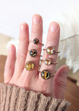 Load image into Gallery viewer, Copper Ring : Size 9 - 9.5
