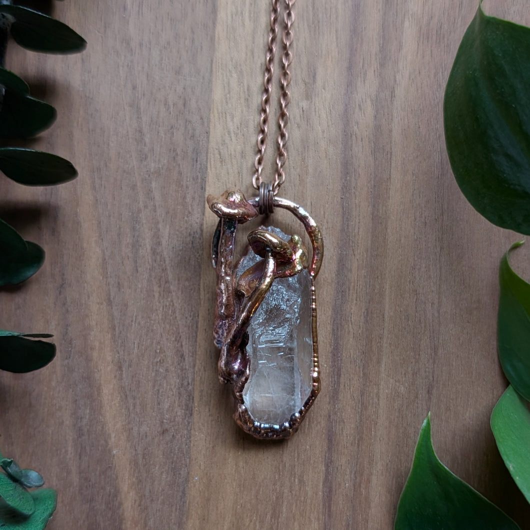Necklace: Quartz