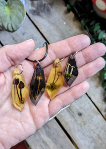 Flat Mushroom Crystal Necklace