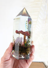 Load image into Gallery viewer, Large - Frost's Bolete w/ Amethyst **Light Base Not Included
