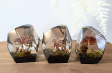 Load image into Gallery viewer, Small - Mushroom Crystals
