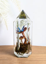 Load image into Gallery viewer, Large - Purple Gilled Laccaria w/ paper Butterfly **Light Base Not Included
