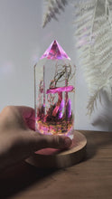 Load and play video in Gallery viewer, Large - Purple Gilled Laccaria w/ Amethyst **Light Base Not Included
