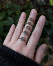 Load image into Gallery viewer, Lake Michigan Rock Ring - Quartz Pebble
